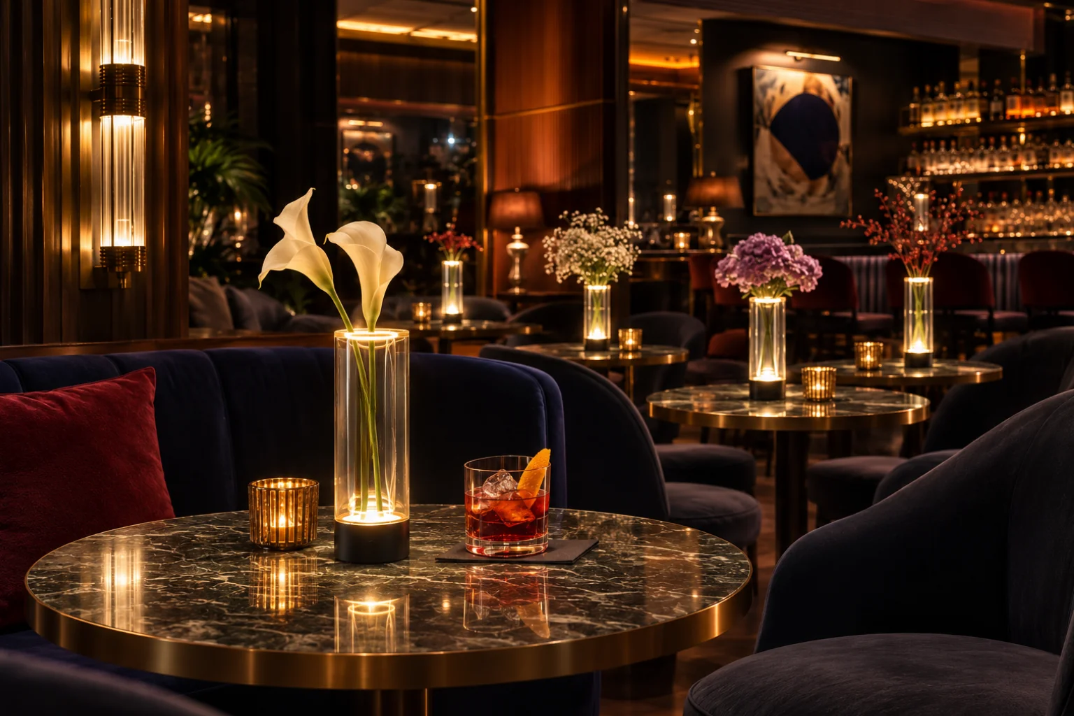 luxury hotel lounge with hangke vase portable lamps